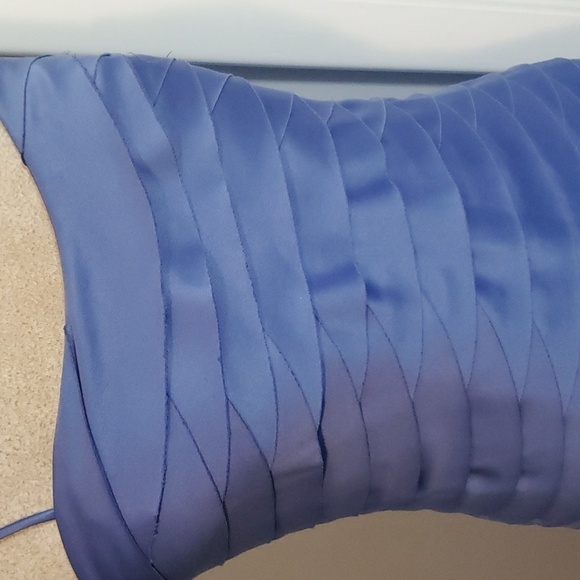 NWOT JS COLLECTION PERIWINKLE TIERED FORMAL W/WO STRAPS BUILT IN BRA - Picture 5 of 16